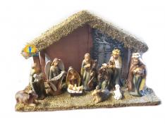 Wood Nativity Set 4.5 inch Figures/ 11 piece