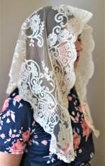 Ivory Brillante Spanish Veil