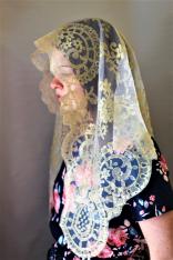 White/Gold Medallon Spanish Veil