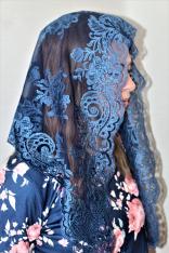 Navy Blue Espiral Spanish Veil