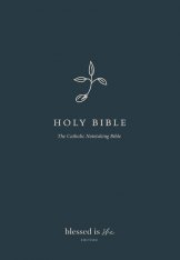 The Catholic Notetaking Bible Blessed Is She Edition (NABRE)